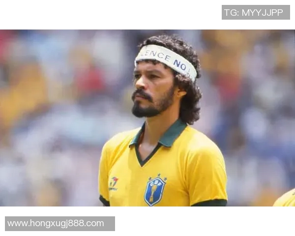 当绿茵场上的足球明星邂逅真爱谱写浪漫传奇的故事